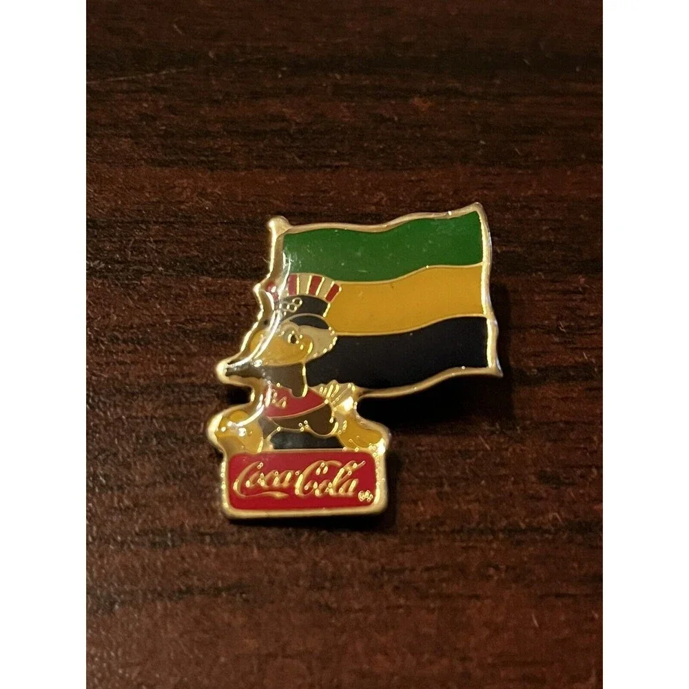 Vintage 1984 Los Angeles Olympics Coca Cola Sam Eagle Gabon Flag‎ Lapel Pin